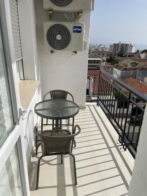 Reformado Con Vistas Al Mar Apartment Nerja Bagian luar foto